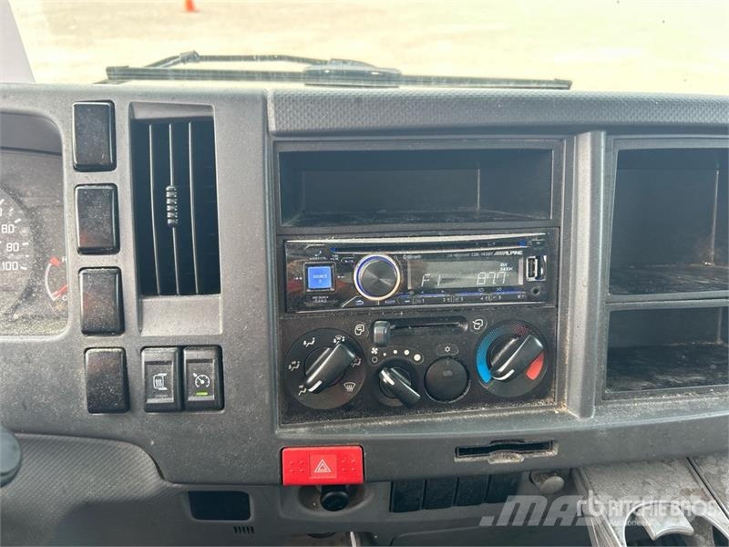 Isuzu NPR HD Kastenaufbau