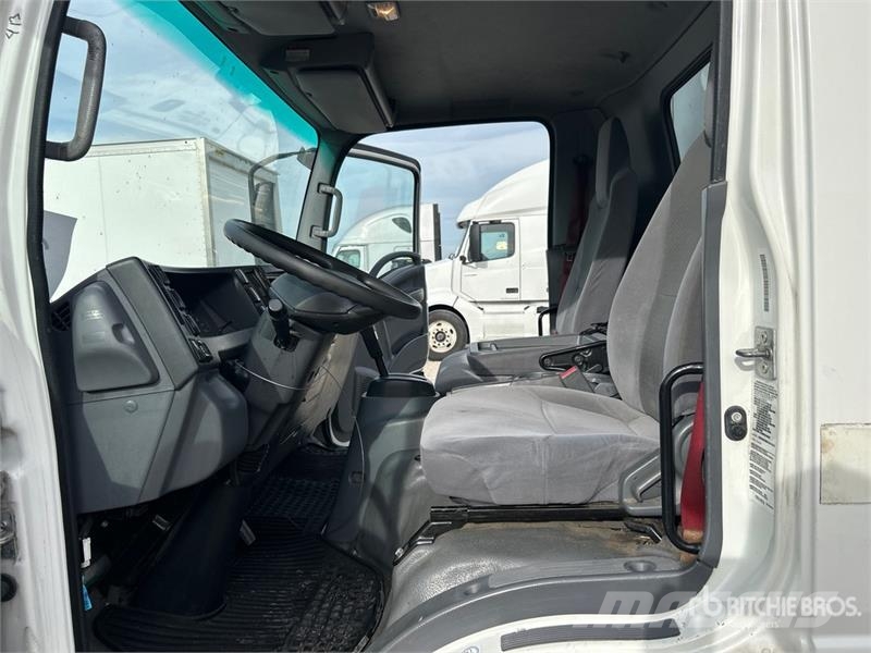 Isuzu NPR HD Kastenaufbau