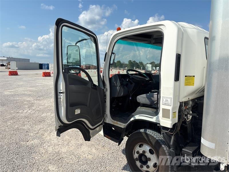 Isuzu NPR HD 탑차 트럭
