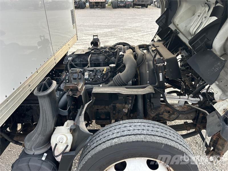 Isuzu NPR HD Kofferaufbau