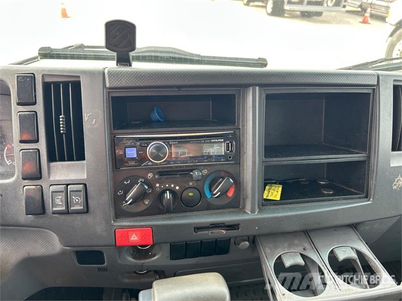 Isuzu NPR HD Kastenaufbau
