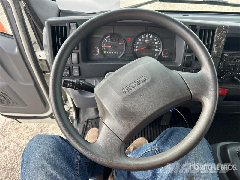 Isuzu NPR HD Kastenaufbau