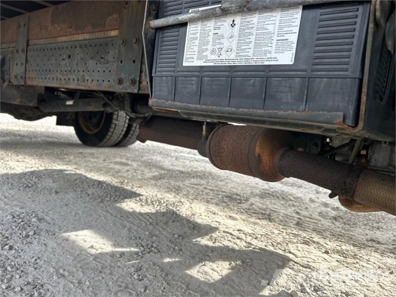 Isuzu NPR HD Kastenaufbau