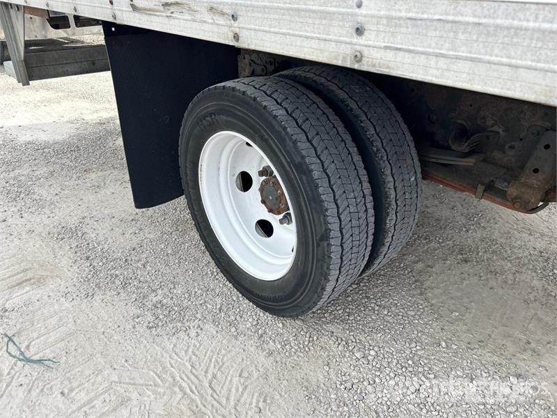 Isuzu NPR HD Kastenaufbau