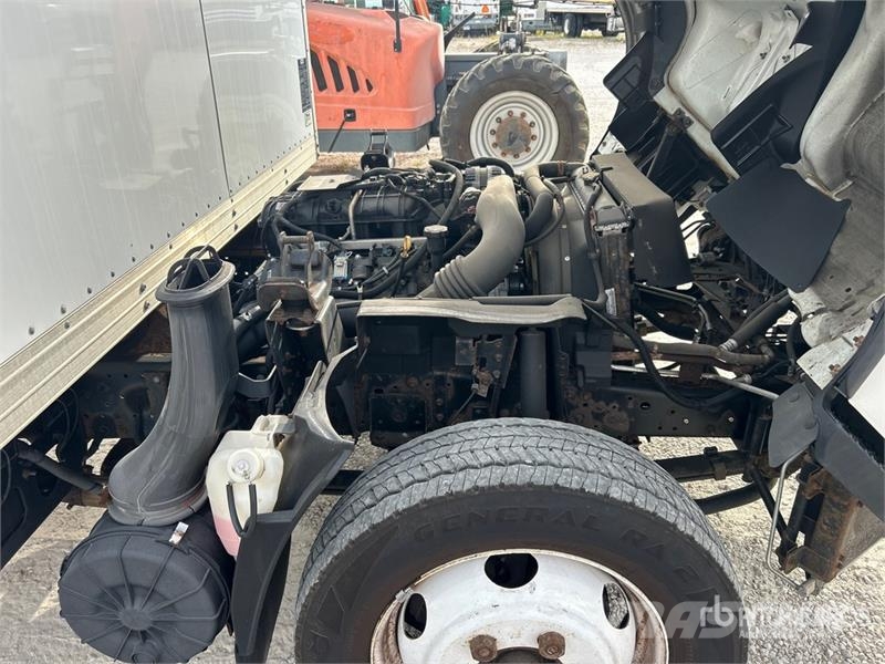 Isuzu NPR HD Kastenaufbau