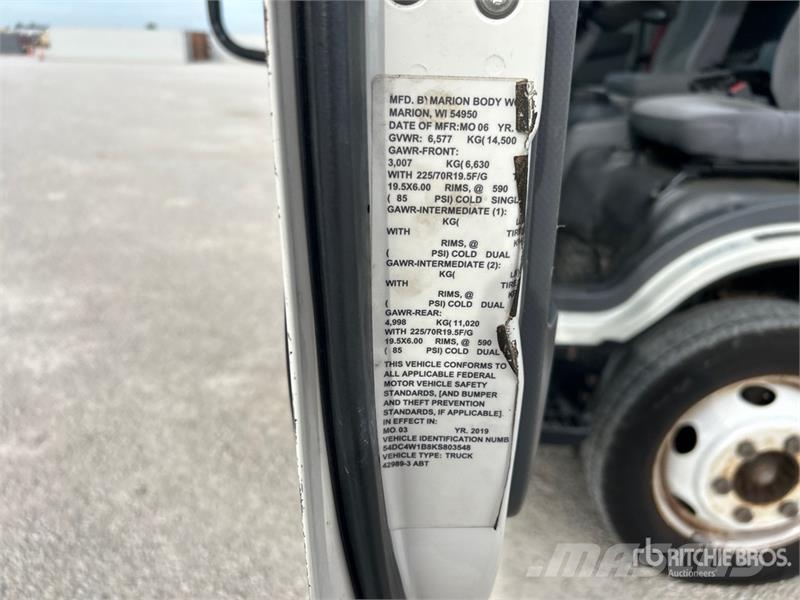 Isuzu NPR HD Kastenaufbau