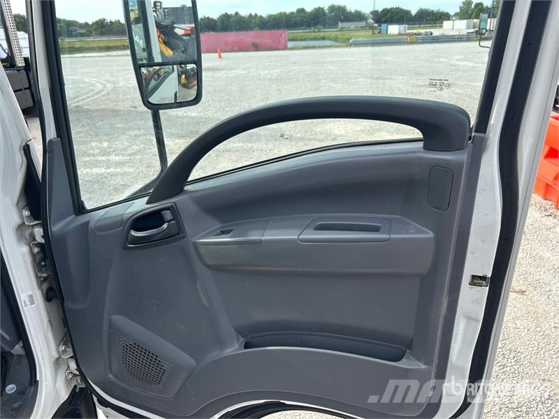 Isuzu NPR HD Kastenaufbau