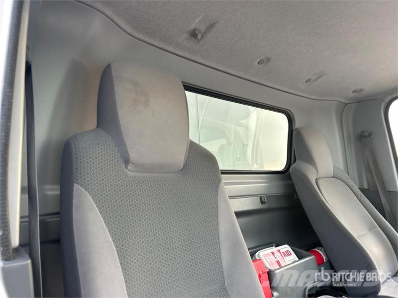 Isuzu NPR HD Kofferaufbau