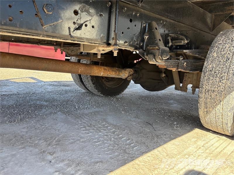 Isuzu NQR Camiones plataforma