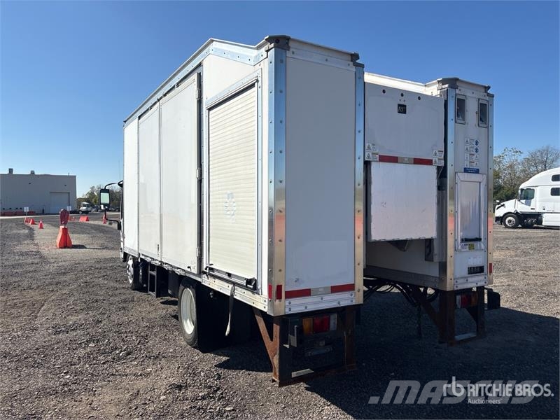 Isuzu NQR 4x2 Mobile Shredding Truck شاحنات أخرى