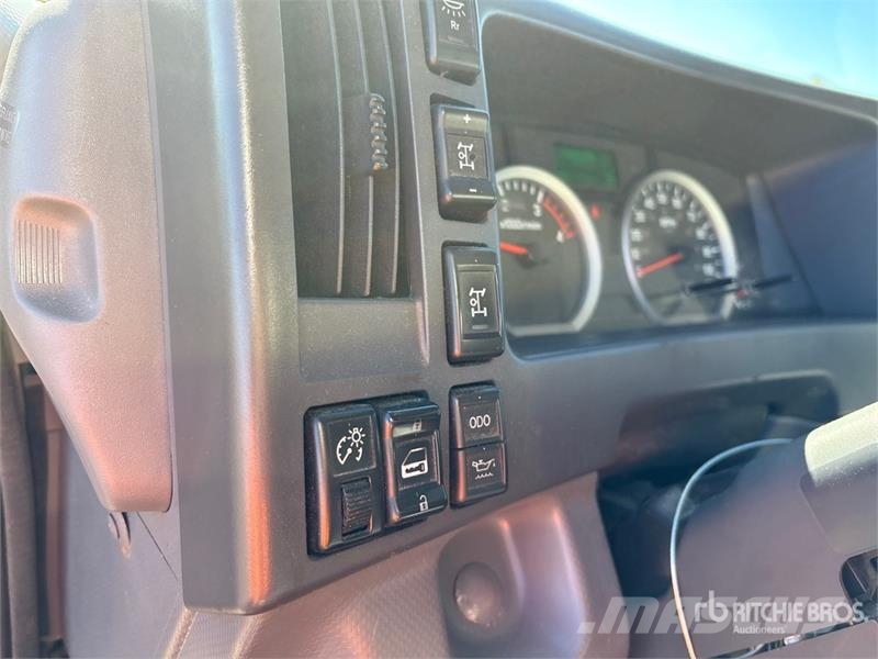 Isuzu NQR 4x2 Mobile Shredding Truck Muud veokid