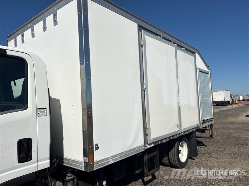 Isuzu NQR 4x2 Mobile Shredding Truck شاحنات أخرى
