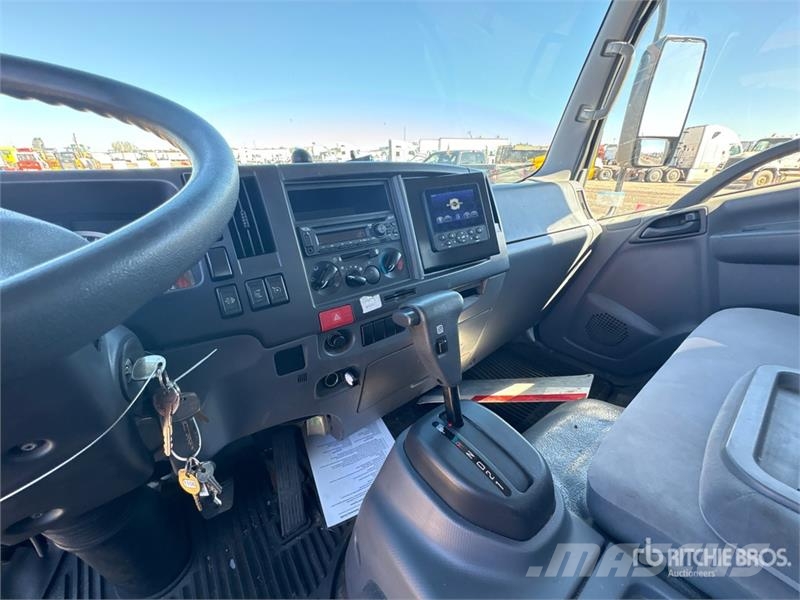 Isuzu NQR 4x2 Mobile Shredding Truck Muud veokid