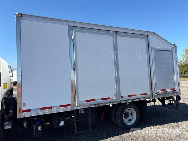 Isuzu NQR 4x2 Mobile Shredding Truck شاحنات أخرى