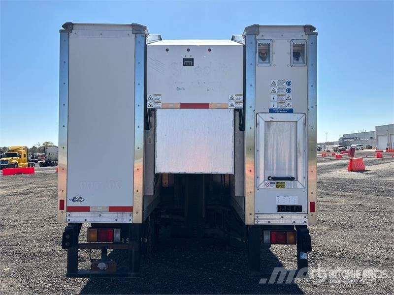 Isuzu NQR 4x2 Mobile Shredding Truck شاحنات أخرى