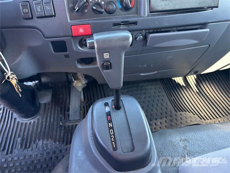 Isuzu NQR Mobile Shredding Truck Drugi tovornjaki