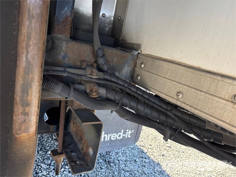 Isuzu NQR Mobile Shredding Truck Drugi tovornjaki