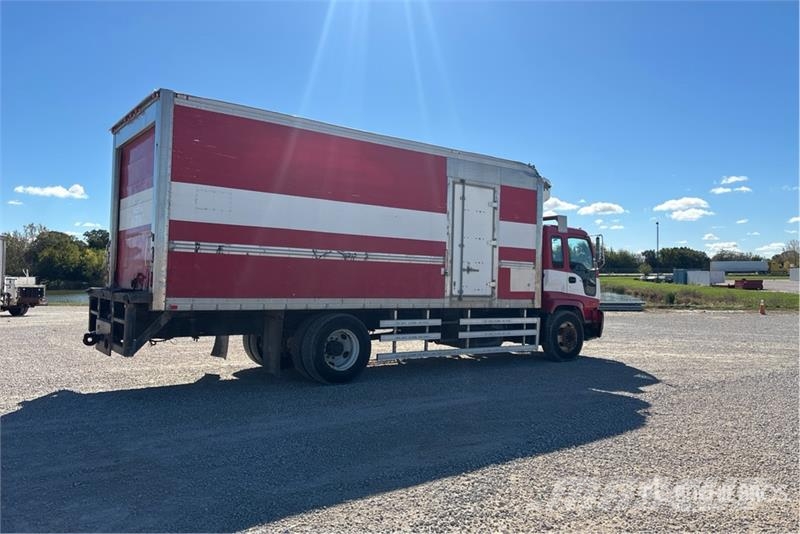 Isuzu T7F042 4x2 Refrigerated Truck Kravas automašīnas - refrižeratori