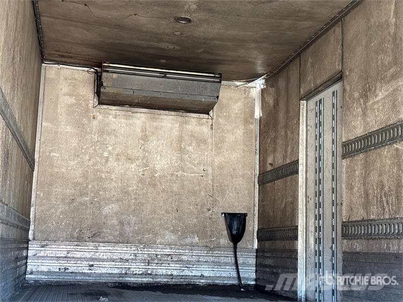 Isuzu T7F042 4x2 Refrigerated Truck Kravas automašīnas - refrižeratori