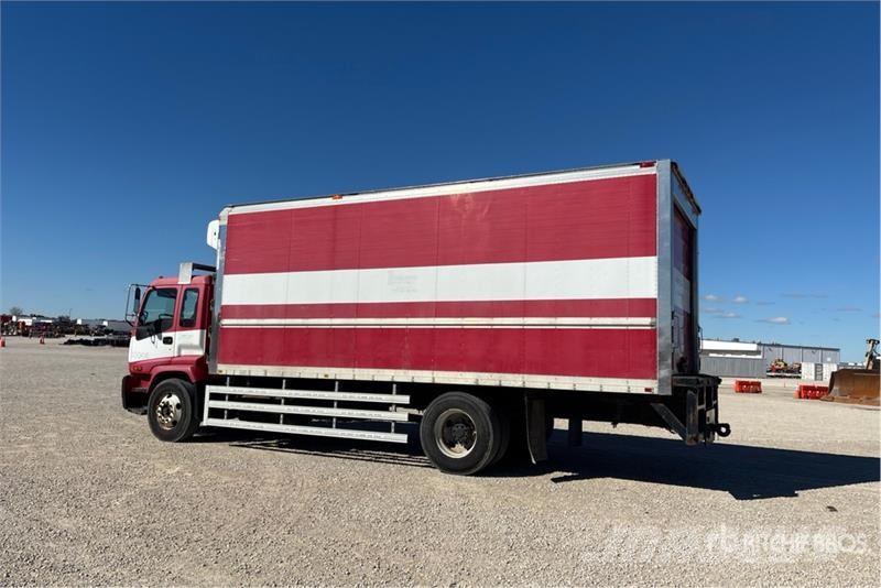 Isuzu T7F042 4x2 Refrigerated Truck Kravas automašīnas - refrižeratori