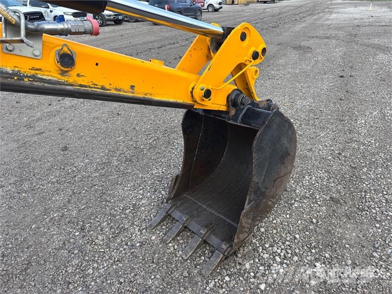 JCB 4CX 14HFCA 4x4x4 Backhoe Loader Rovokopači