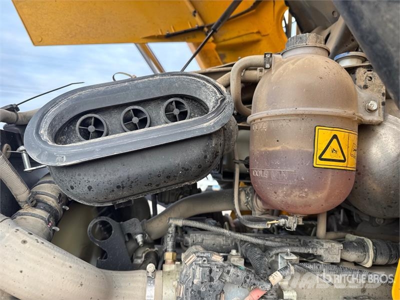 JCB 4CX 14HFCA 4x4x4 Backhoe Loader Rovokopači