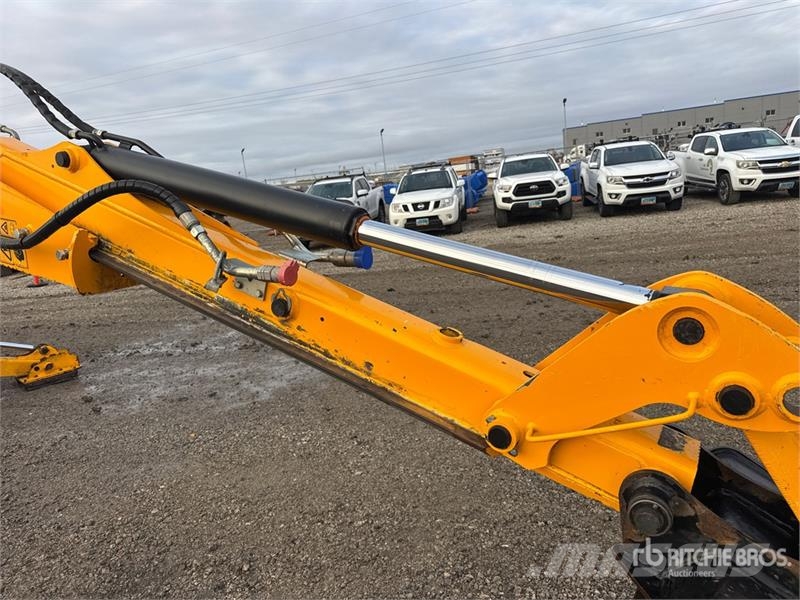 JCB 4CX 14HFCA 4x4x4 Backhoe Loader Rovokopači