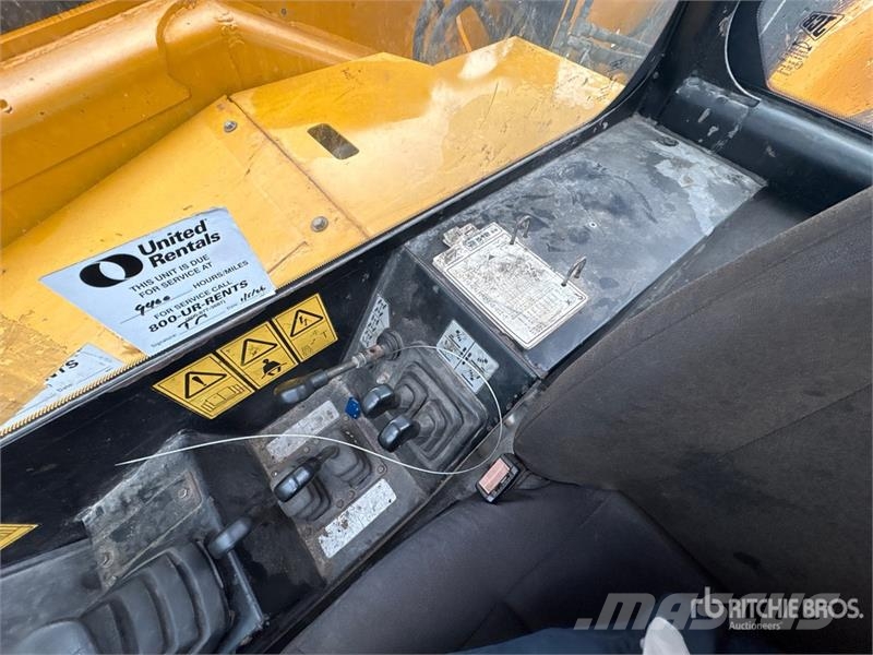 JCB 512-56 텔러 핸들러