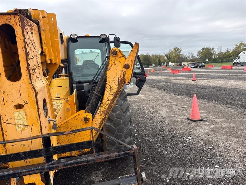 JCB 512-56 Telescopic handlers