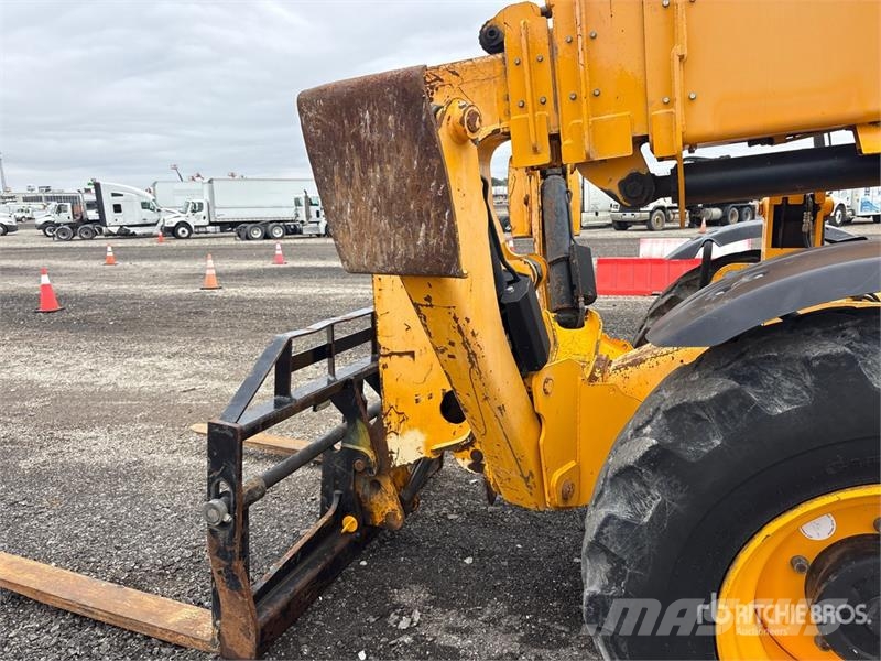 JCB 512-56 Telescopic handlers