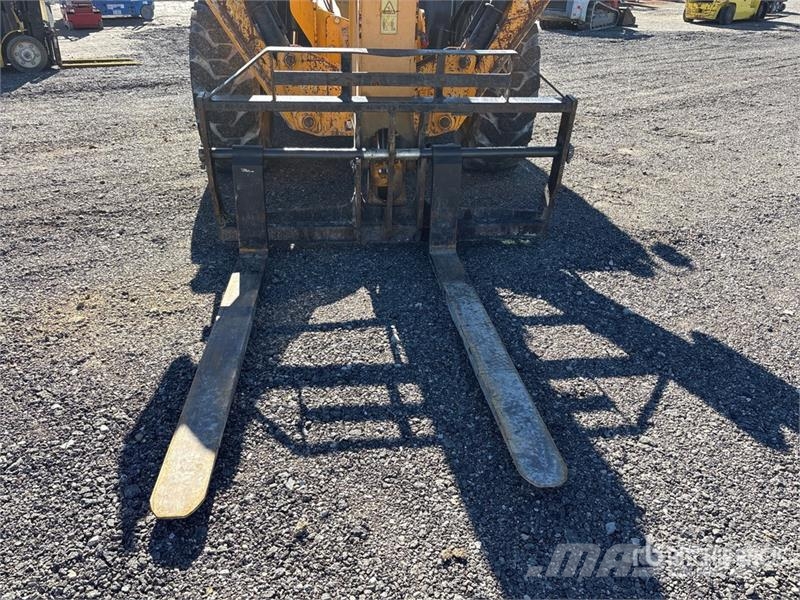 JCB 512-56 Teleskopski viličarji