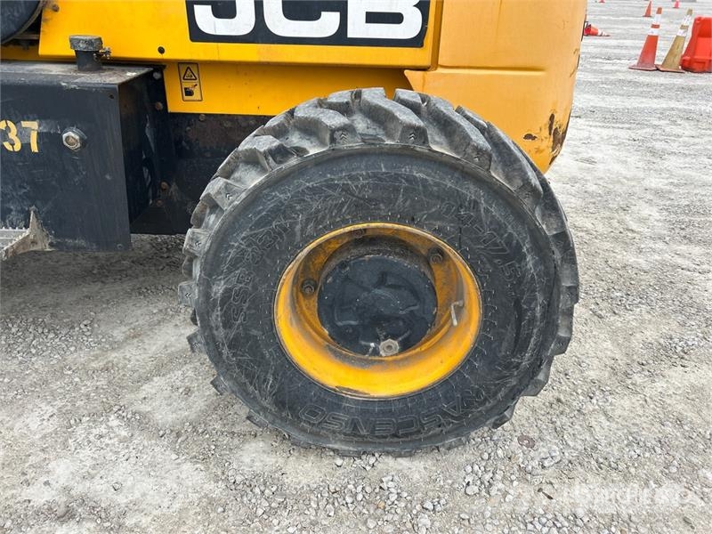 JCB 9304 6000 lb 4x4 Rough Terrain Forklift Wózki widłowe terenowe