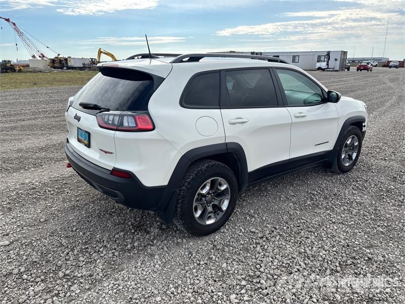 Jeep Cherokee 4WD SUV 汽车