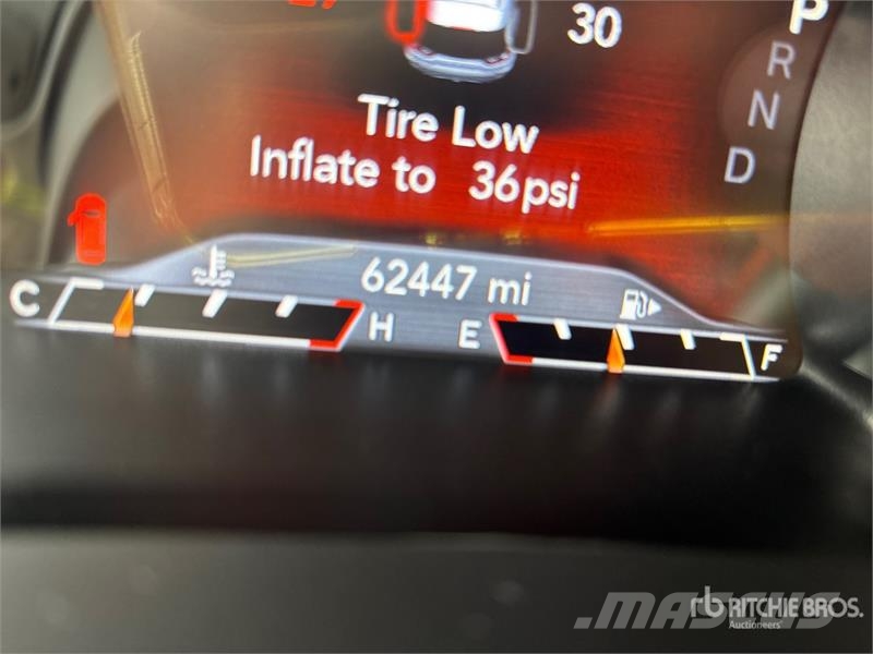 Jeep Cherokee 4WD SUV 汽车