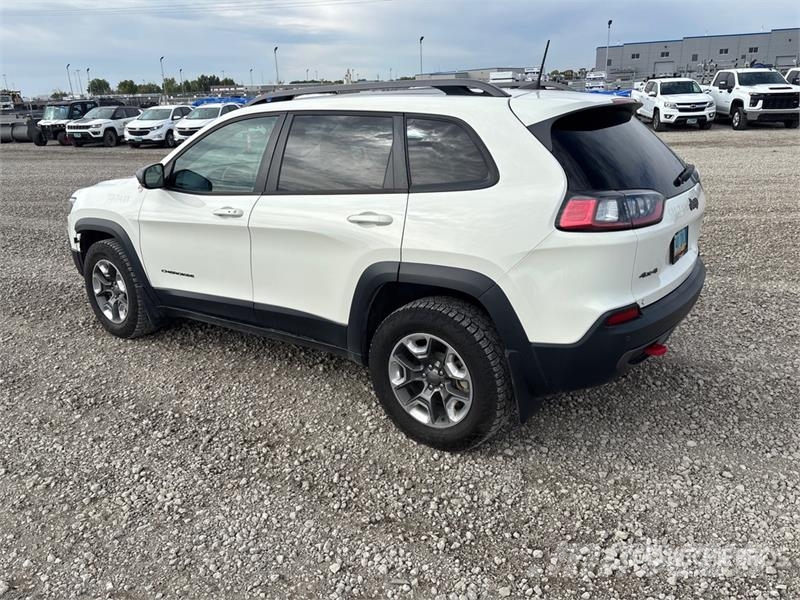 Jeep Cherokee 4WD SUV 汽车