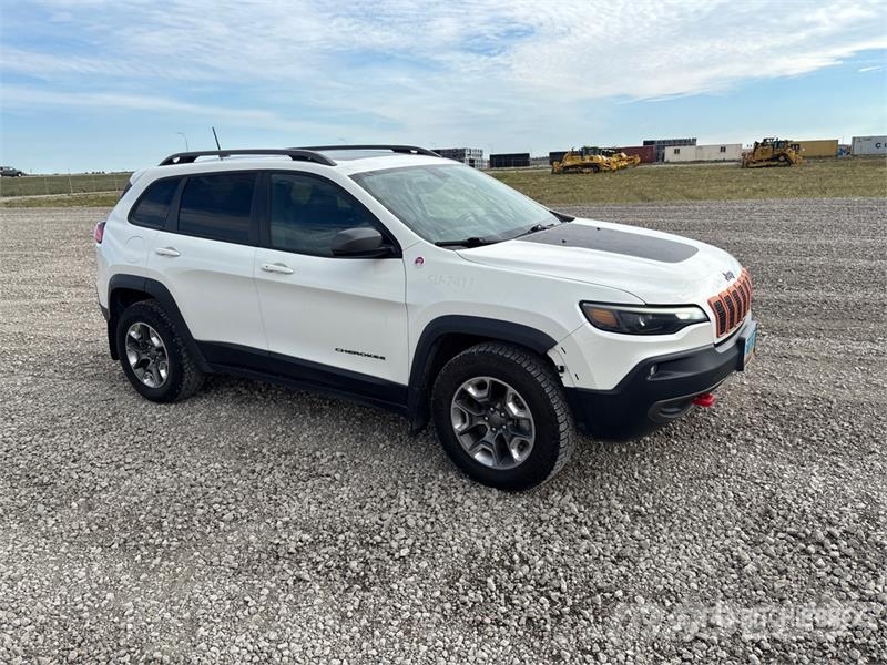 Jeep Cherokee 4WD SUV 汽车