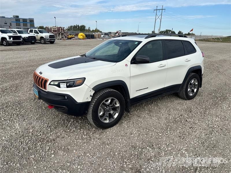 Jeep Cherokee 4WD SUV 汽车