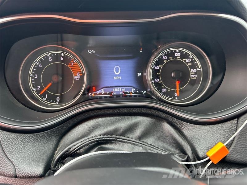 Jeep Cherokee Trailhawk 4WD SUV Auto's