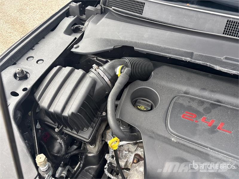 Jeep Compass 2WD SUV 汽車