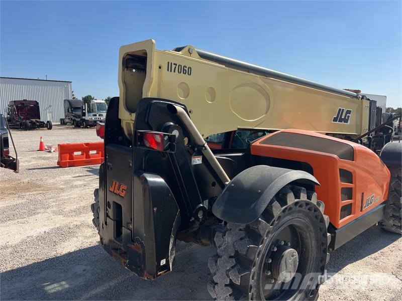 JLG 1055 Teleskoplæssere