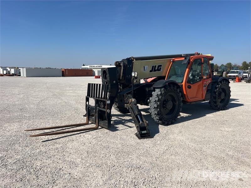 JLG 1055 Teleskoplæssere