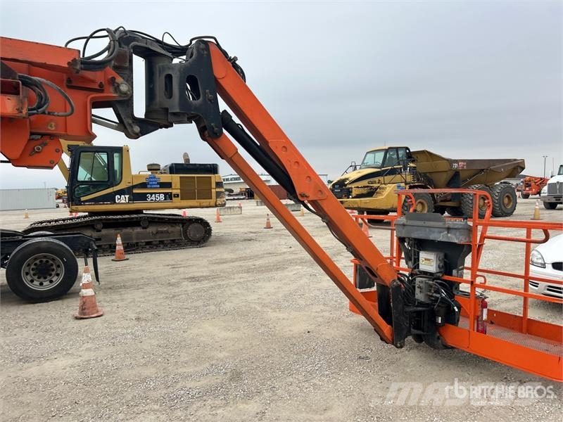 JLG 1350SJP 4WD Diesel Telescopic Boom Lift Telescopic boom lifts
