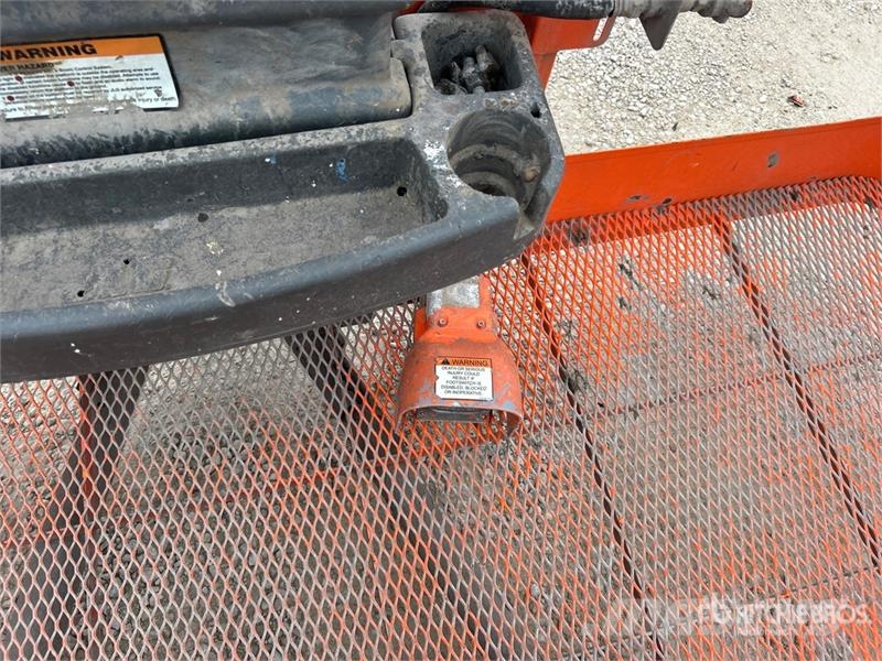 JLG 1350SJP 4WD Diesel Telescopic Boom Lift Telescopic boom lifts