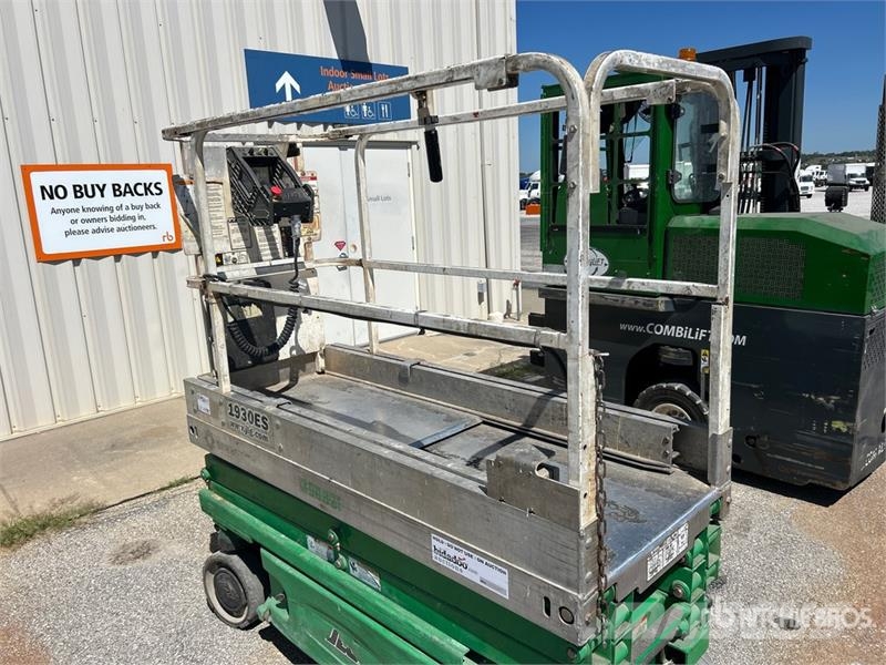 JLG 1930ES Electric Scissor Lift Ollós emelők