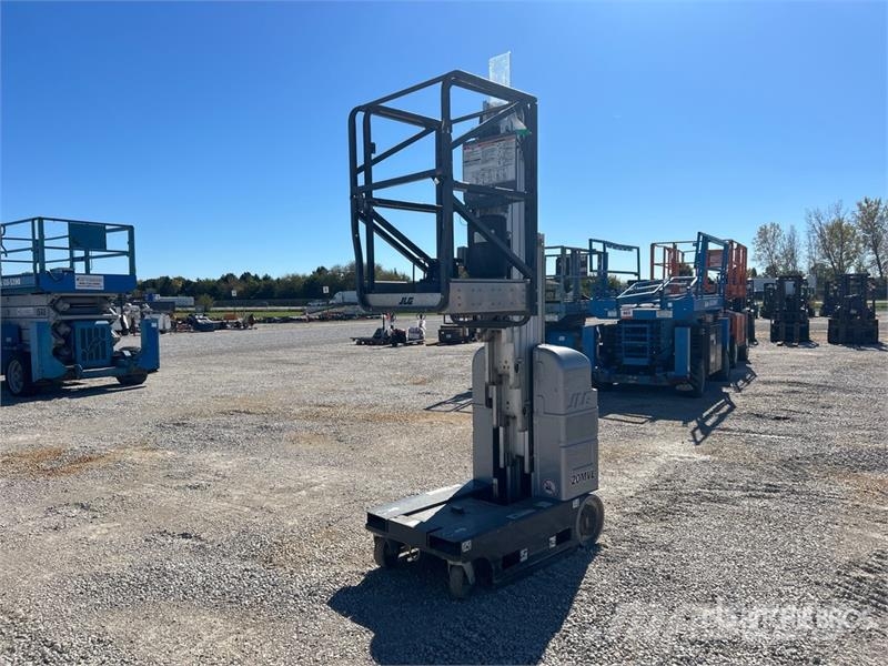 JLG 20MVL Vertical Mast Lift Plataformas de Mastro Vertical