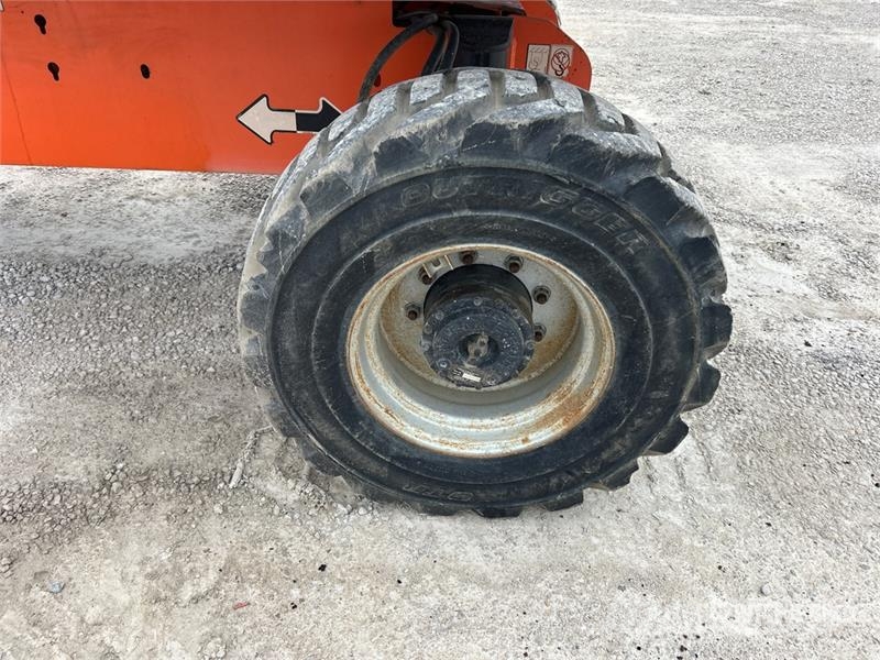 JLG 400S 4WD Diesel Telescopic Boom Lift Teleskopiskie pacēlāji