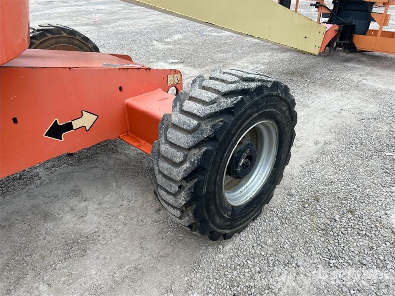 JLG 400S 4WD Diesel Telescopic Boom Lift Teleskopiskie pacēlāji