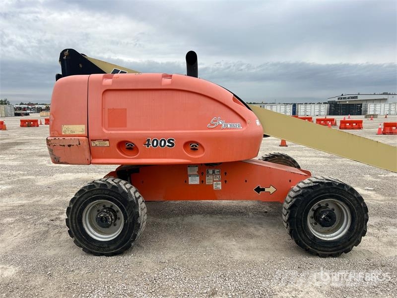 JLG 400S 4WD Diesel Telescopic Boom Lift Teleskopiskie pacēlāji