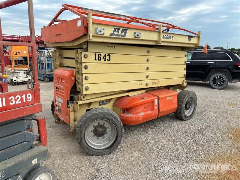 JLG 4069LE Electric Scissor Lift Makasli platformlar