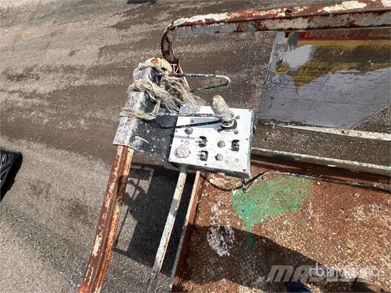 JLG 40RTS 4x4 Diesel Scissor Lift Scissor lifts